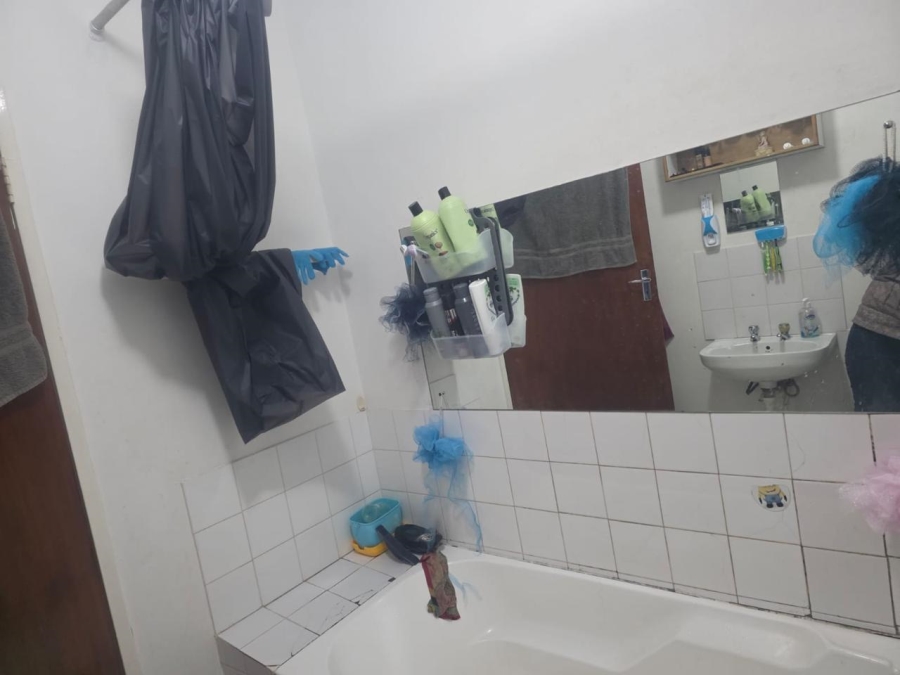 2 Bedroom Property for Sale in Worcester West Western Cape